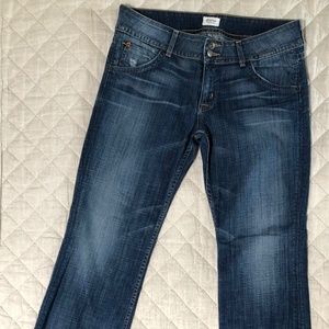 Hudson Signature Bootcut Jeans - EUC - Darker Wash, Size 31